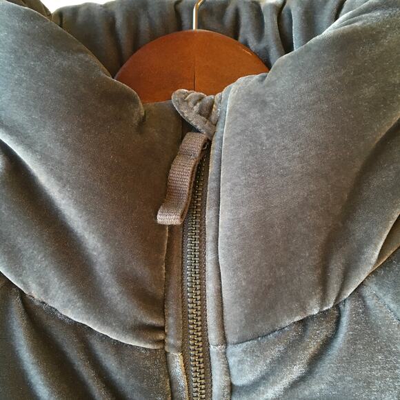 Dylan Women's Puffy Velvety Coat Size Medium - Picture 3 of 8